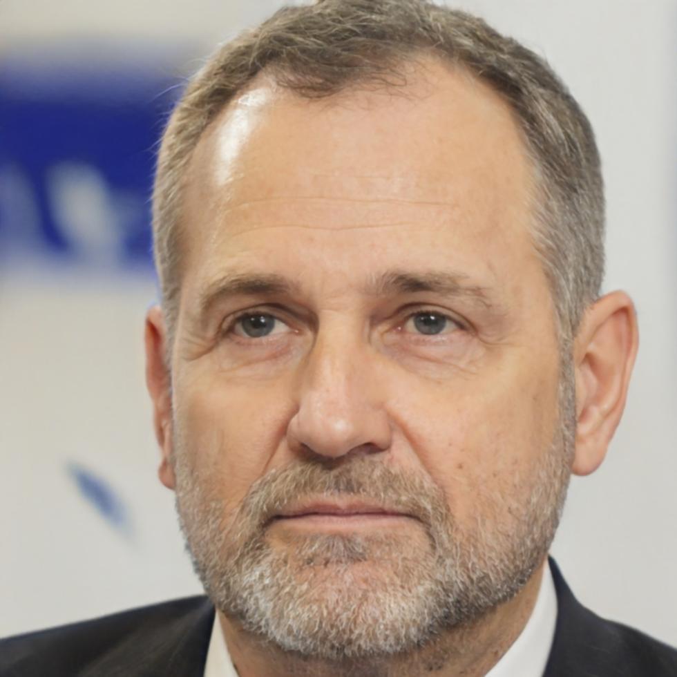 Porträt von Finanzanalyst Dr. Henrik Bergström